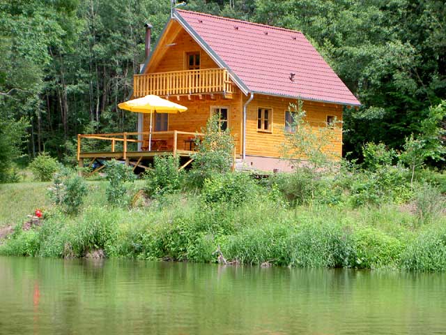 Chata pro rybáře na řece Lužnici, Dobřejice Bechyně