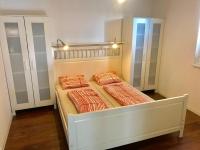Vila pro spřátelené rodiny, Putim - Písek